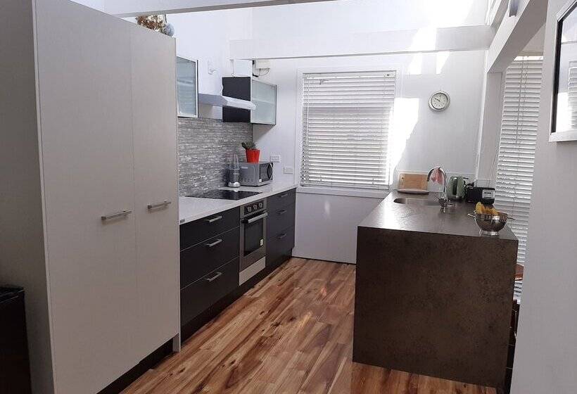 민박 A Bit Of New York In Whanganui Home Stay