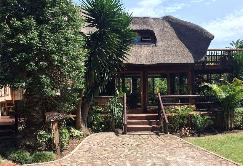 مبيت وإفطار Tidewaters River Lodge