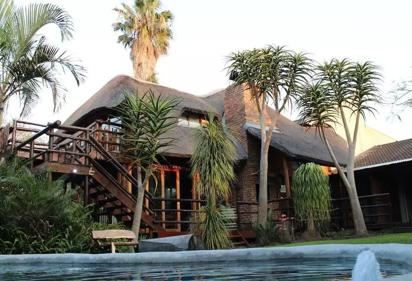 تختخواب و صبحانه Tidewaters River Lodge