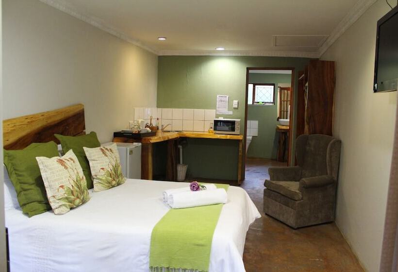 مبيت وإفطار Tidewaters River Lodge