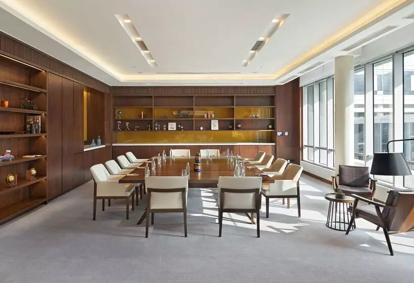 Hotelli Andaz Delhi, By Hyatt