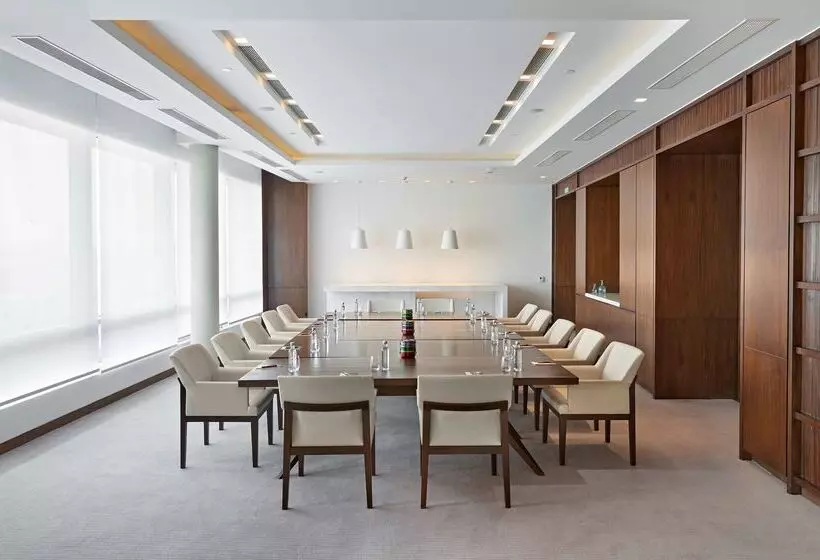 Hotelli Andaz Delhi, By Hyatt