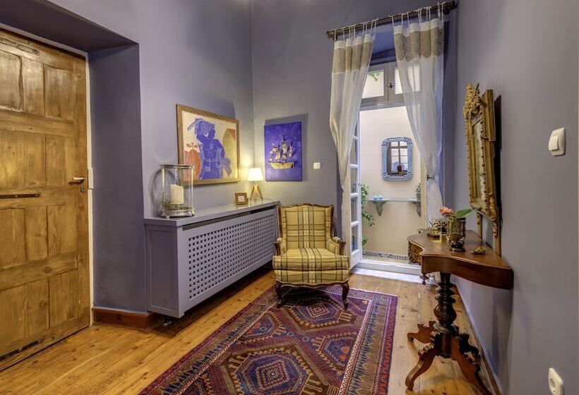 هتل Arhontiko Ermoupolis