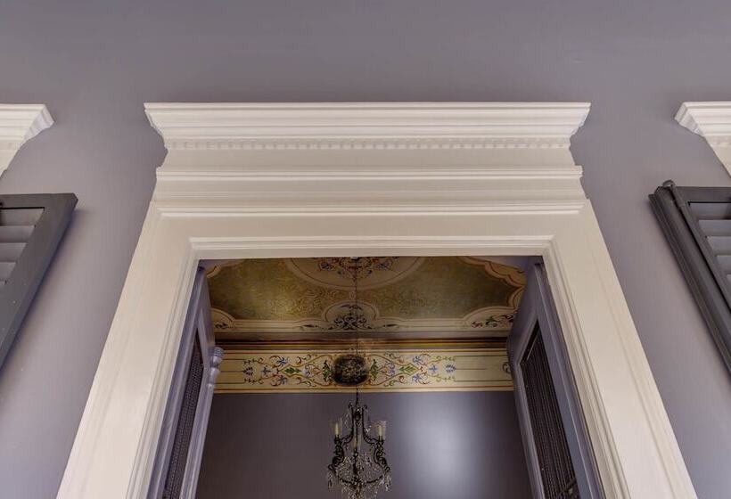 هتل Arhontiko Ermoupolis