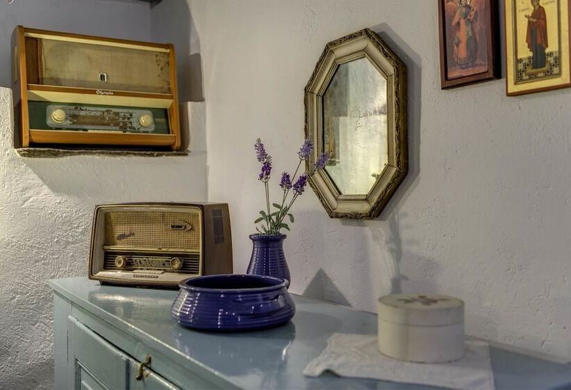 هتل Arhontiko Ermoupolis