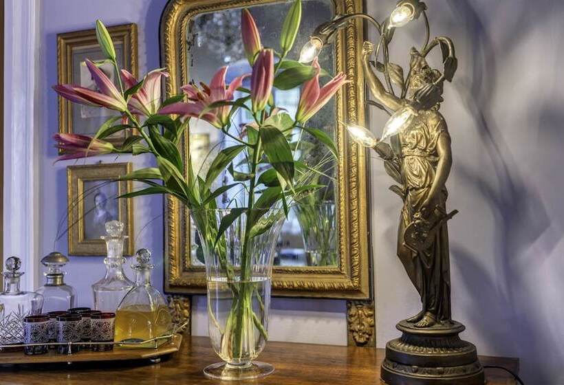 هتل Arhontiko Ermoupolis