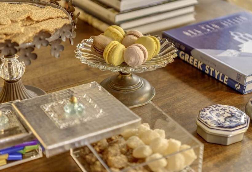 هتل Arhontiko Ermoupolis