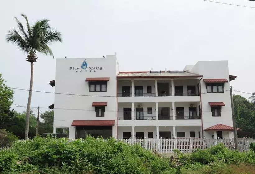Hotel Blue Spring
