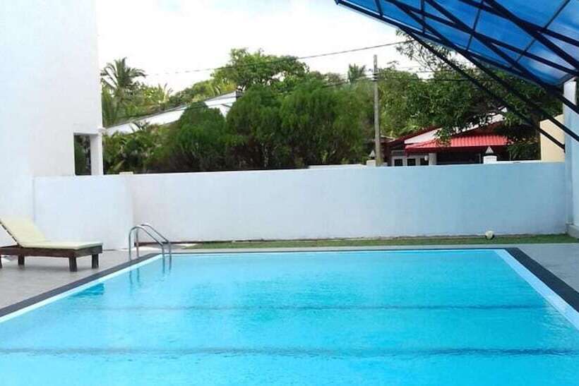 فندق Blue Spring