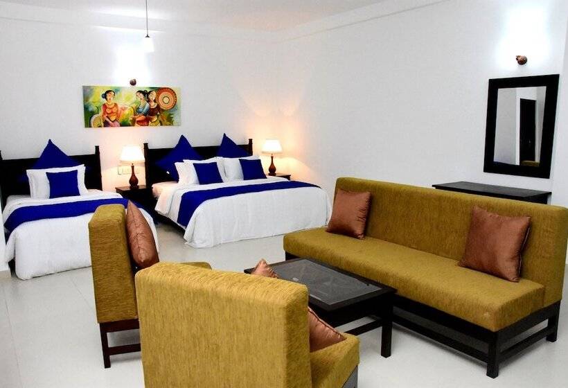 فندق Blue Spring