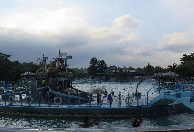 ホテル D Leonor Inland Resort And Adventure Park