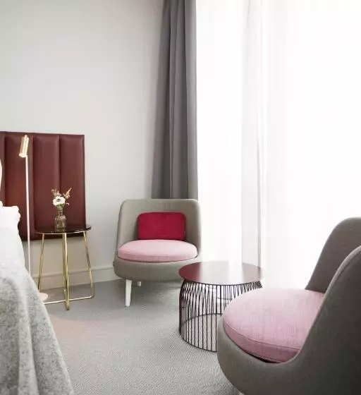 Elite Hotel Academia