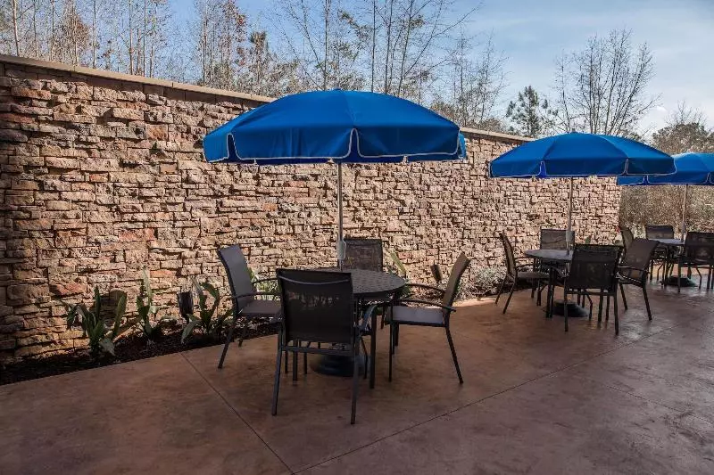 ホテル Fairfield Inn & Suites By Marriott Florence I 20
