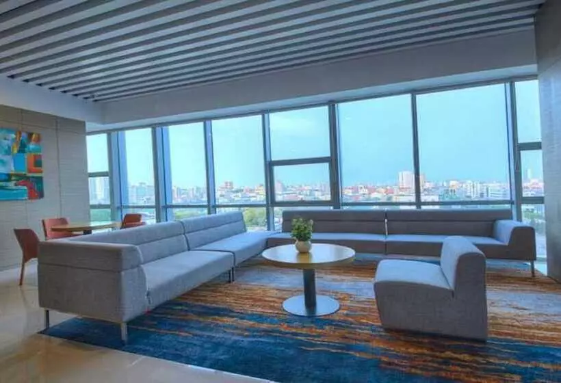 ホテル Holiday Inn Express Panjin Downtown, An Ihg