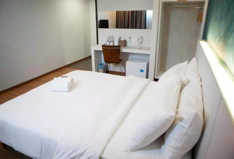هتل Inn86