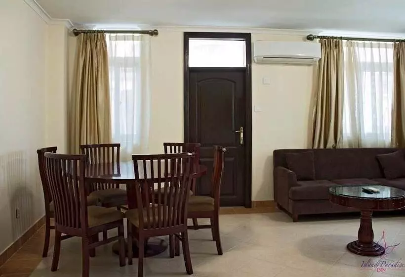 هتل Island Paradise Apartment