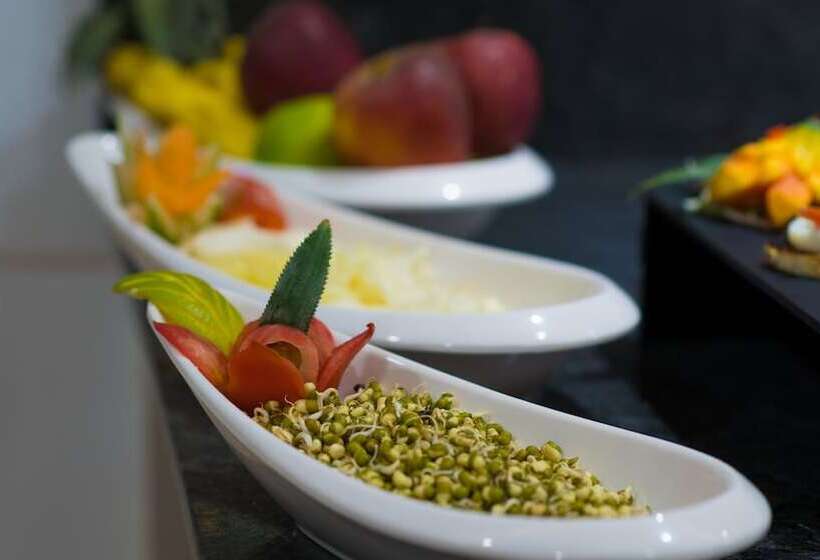 Red Fox By Lemon Tree Hotels, Tiruchirappalli Trichy