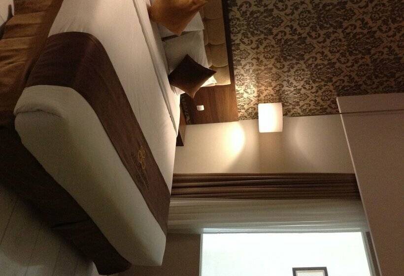 Otel Safira Magelang