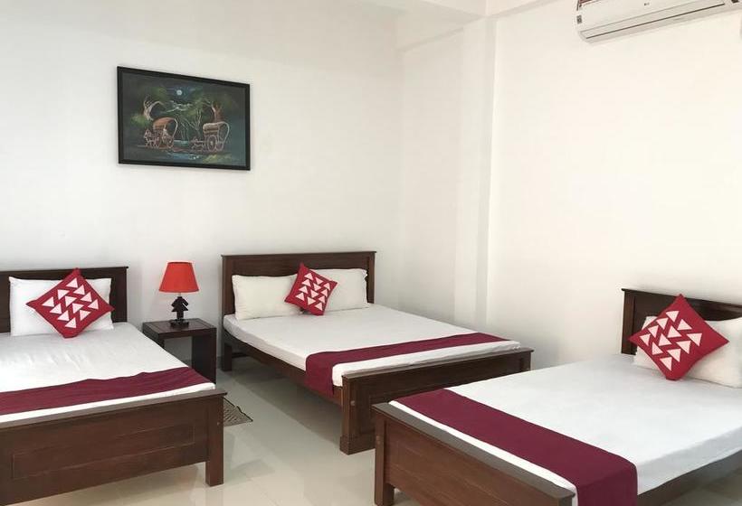 فندق Salubrious Resort