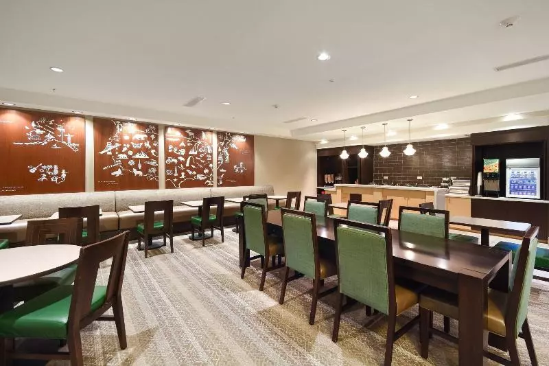 Hotelli Towneplace Suites By Marriott Slidell