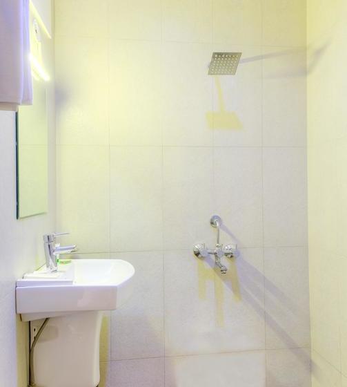 Hotel Treebo Siddharth