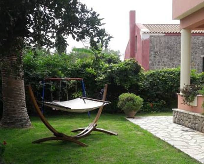 Kaloudis Studios & Apartments