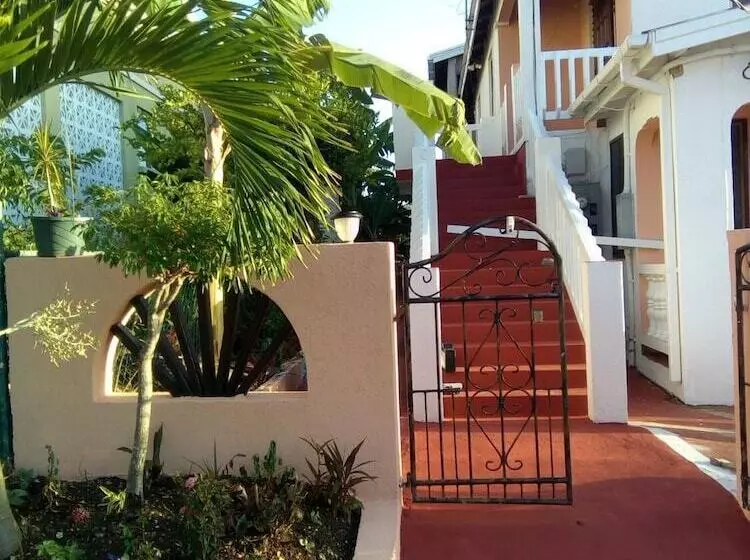 Lemarida Suites
