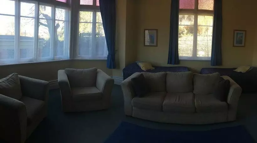 Manor Motel
