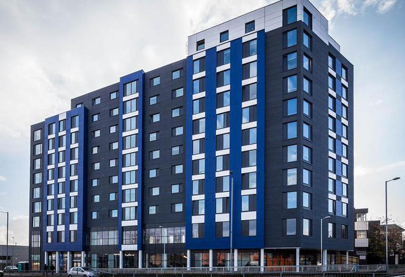 Peace Apartments  Hatbox