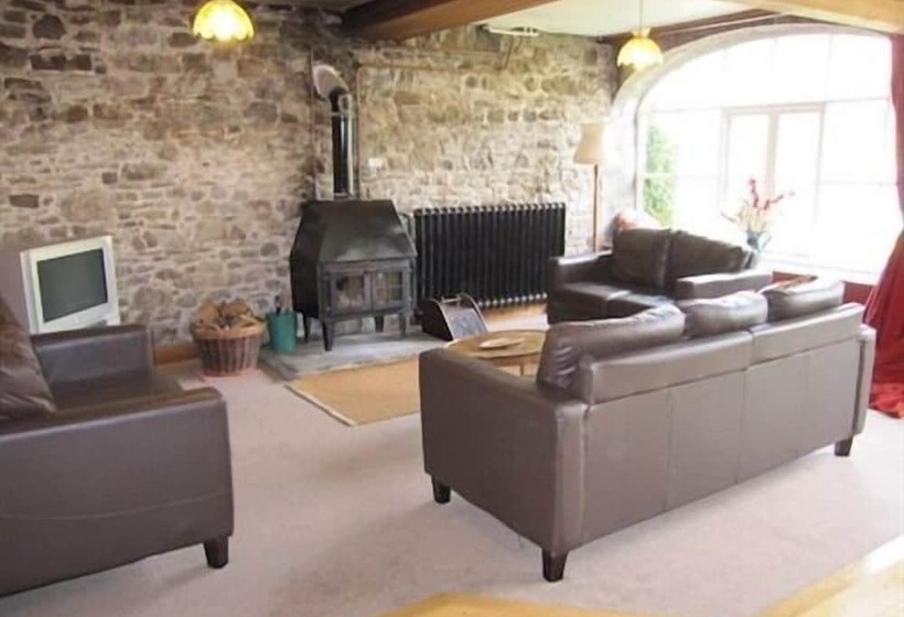 بنسيون Glynhir Mansion