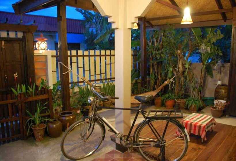 פנסיון The Outside Inn