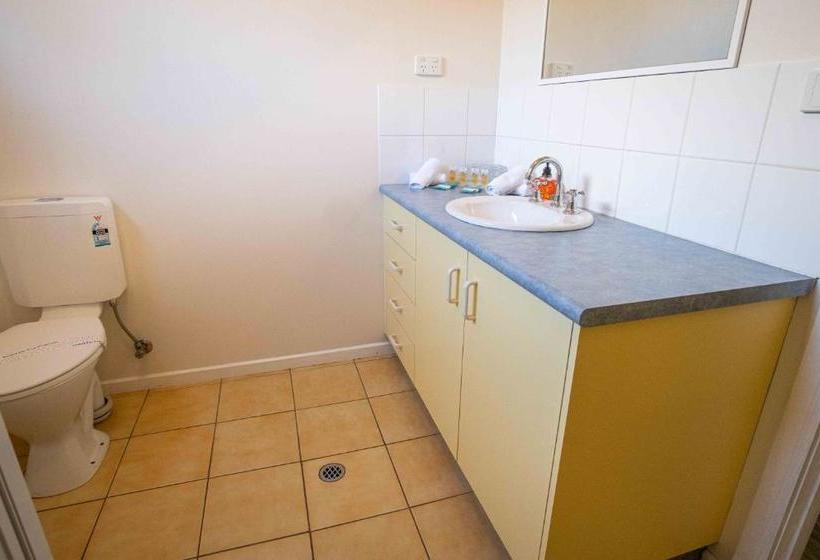 Phillip Island Off-Track Accommodation