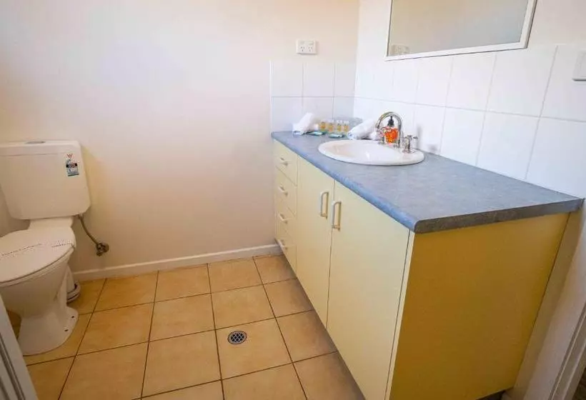 Phillip Island Off-Track Accommodation