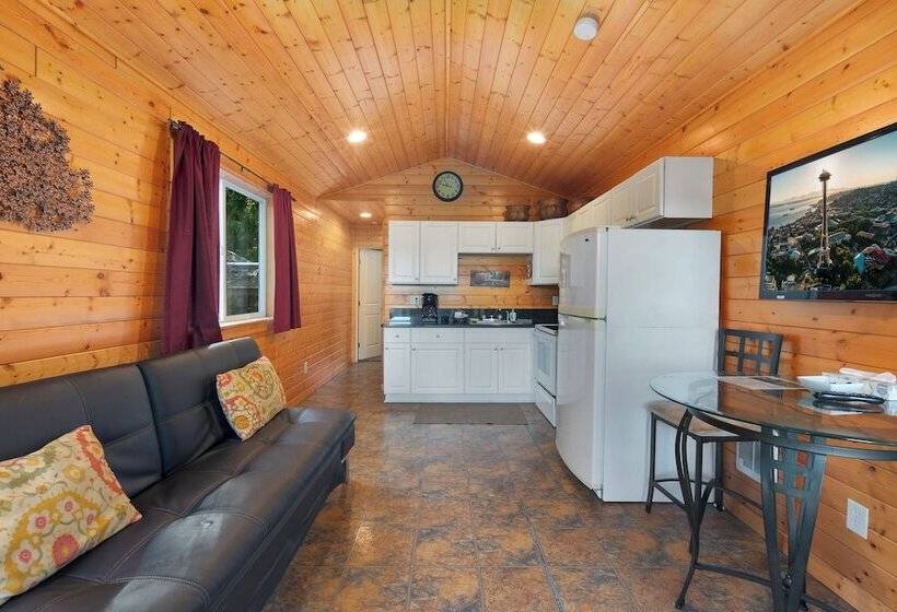 Robin Hood Village Resort