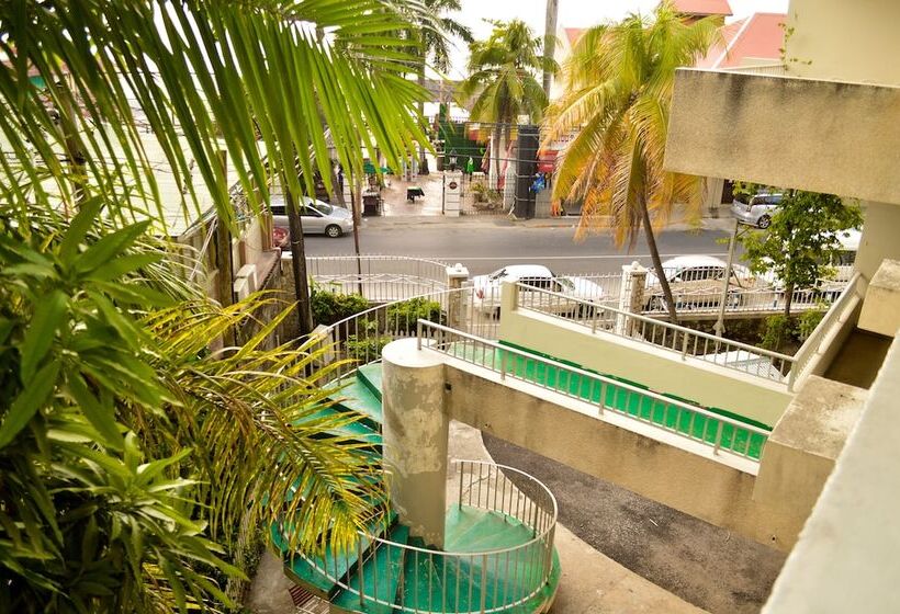 Starfish Beach Studio At Montego Bay Club Resort