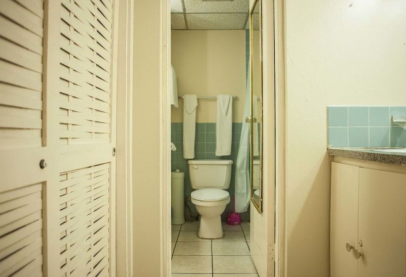 Starfish Beach Studio At Montego Bay Club Resort