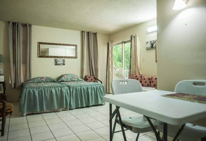 Starfish Beach Studio At Montego Bay Club Resort