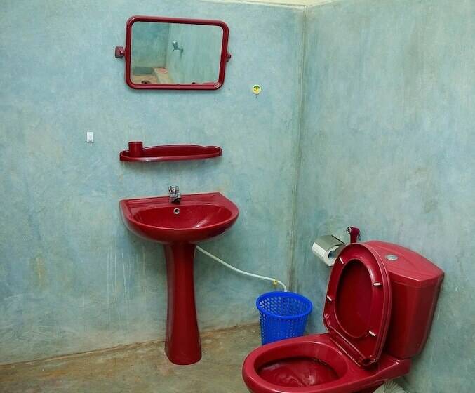 White House Hotel Kosgoda