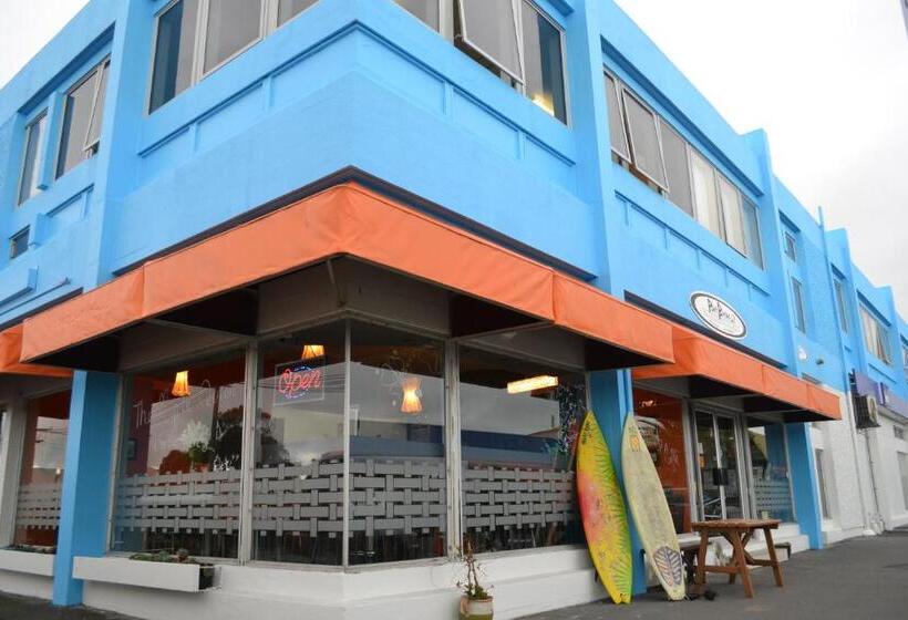 旅馆 Point Break Backpackers