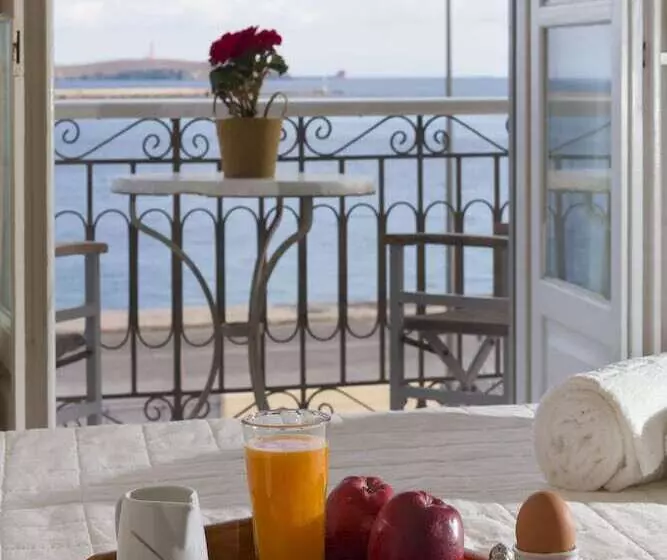 تختخواب و صبحانه Esperance 1