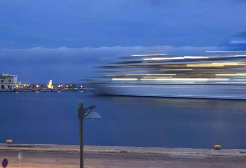 تختخواب و صبحانه Esperance 1