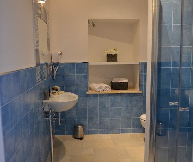 مبيت وإفطار Tobacco Suite