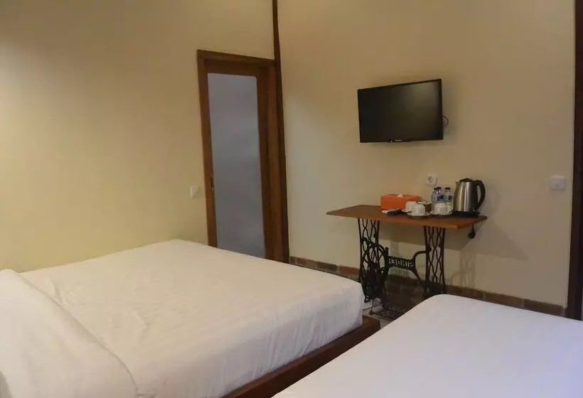 هتل Cempaka Villa Ii