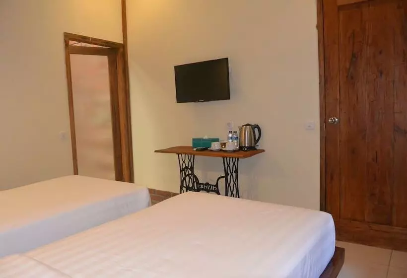 هتل Cempaka Villa Ii