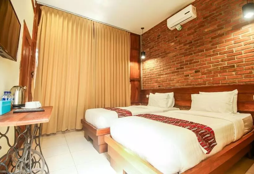 هتل Cempaka Villa Ii