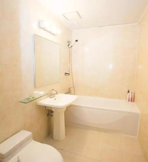 Hotelli Charmant