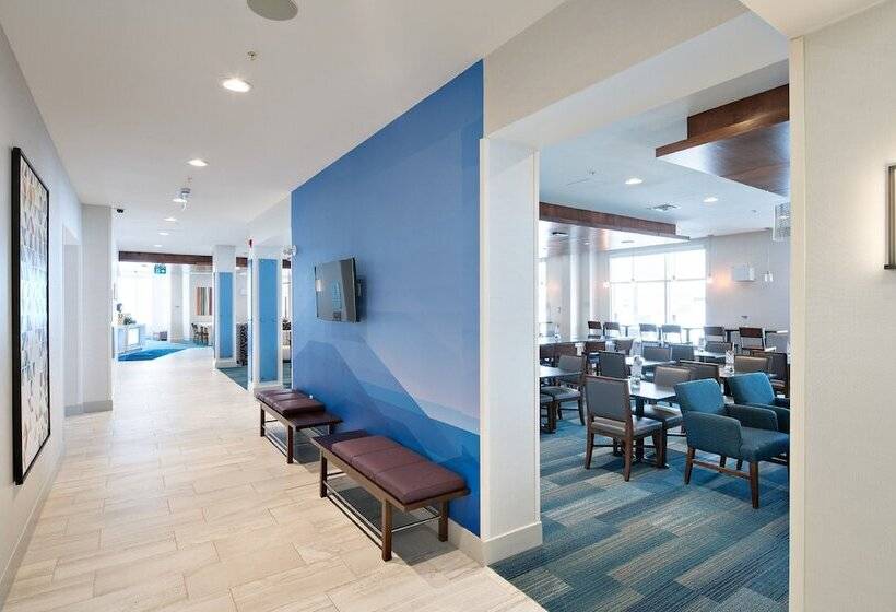 Szálloda Holiday Inn Express Red Deer North, An Ihg