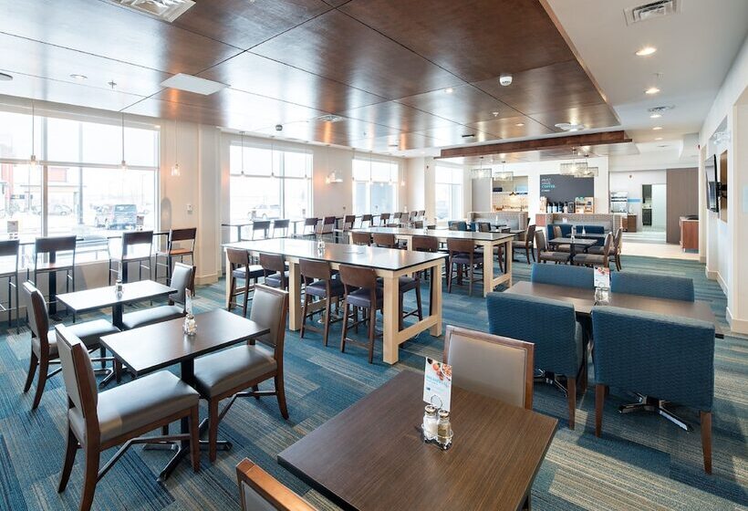 Szálloda Holiday Inn Express Red Deer North, An Ihg