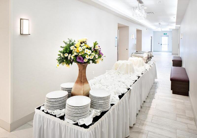 Szálloda Holiday Inn Express Red Deer North, An Ihg