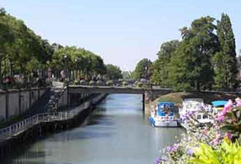 בית מלון כפרי Ibis Budget Mulhouse Centre Gare